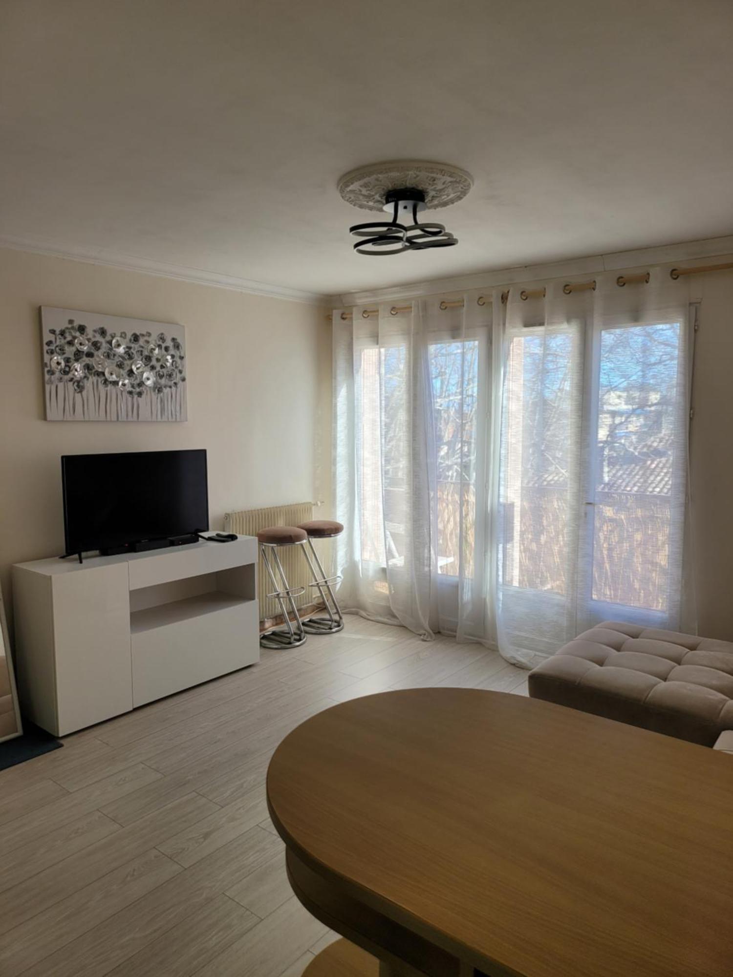 Appartement Elegant Apparemment 60M2 Climatise à Avignon Extérieur photo